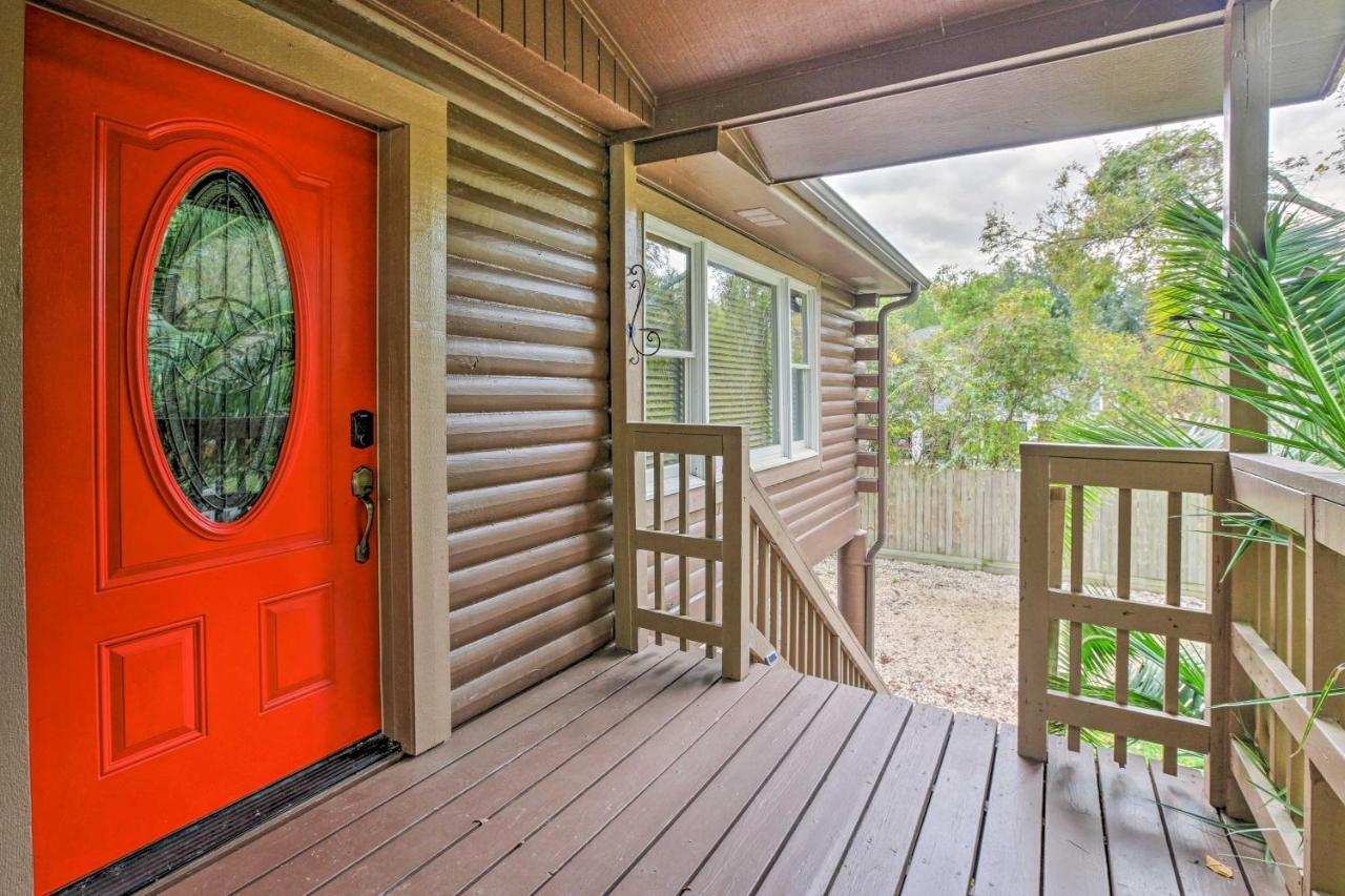 Spacious Kemah Clear Lake Home With Porch And Fire Pit Eksteriør billede